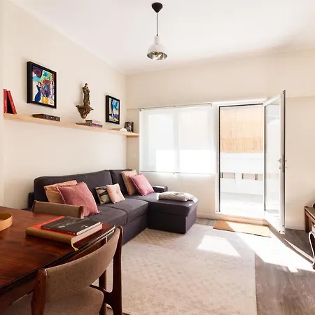 Exquisite Retreat In A Traditional Area Of