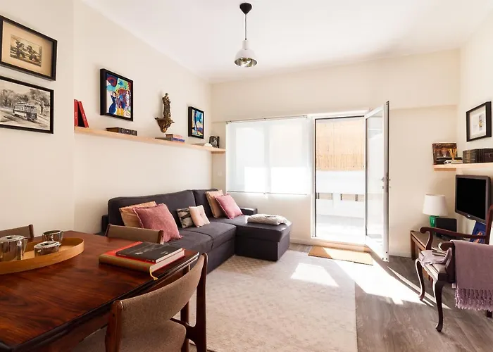 Exquisite Retreat In A Traditional Area Of