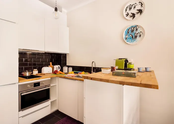 Exquisite Retreat In A Traditional Area Of